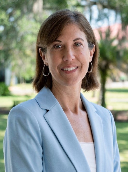 Lisa Rapp-McCall headshot